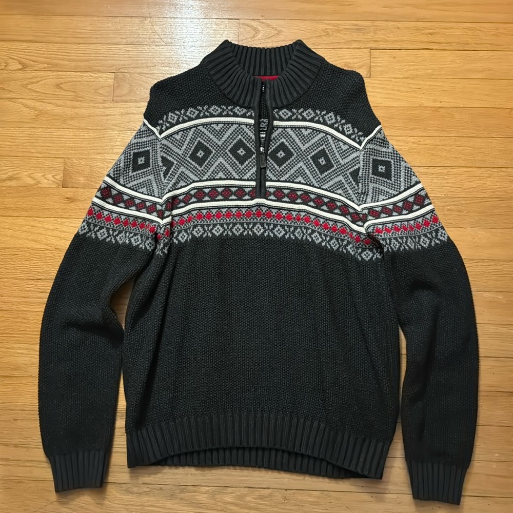 Men’s iZod Holiday Quarter Zip